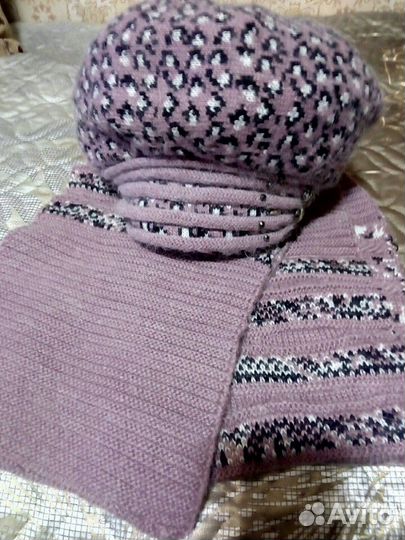 Комплект вязаный