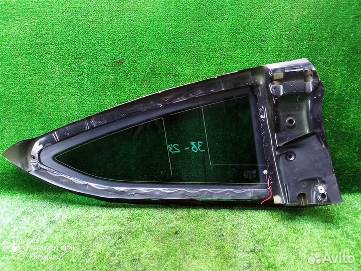 Стекло кузовное глухое левое Opel Astra J (2010-2