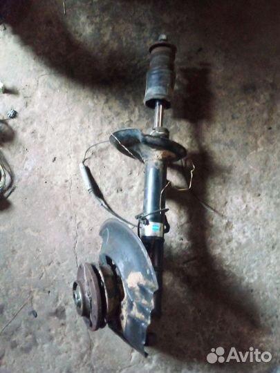 Остатки запчастей бмв е36