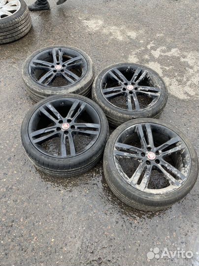 Комплект колес на Jaguar/Ford/Volvo R19
