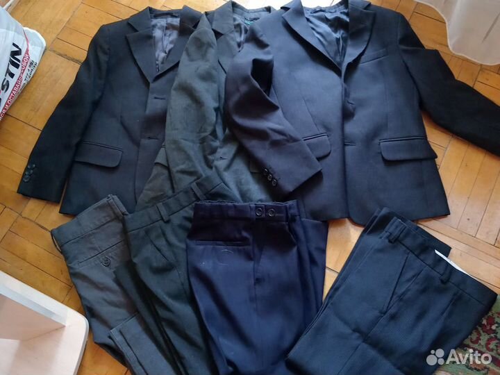 Школьный костюм