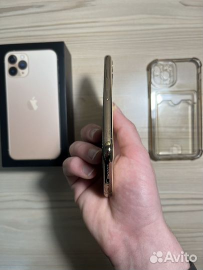 iPhone 11 Pro, 256 ГБ