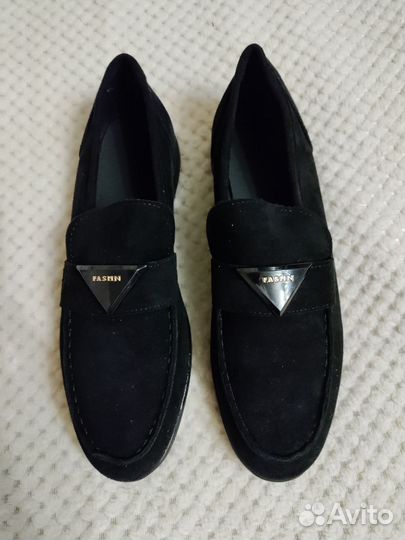 Лоферы женские замшевые новые