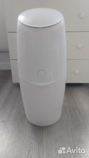 Молокоотсос, ванночка, накопитель, бутылочки