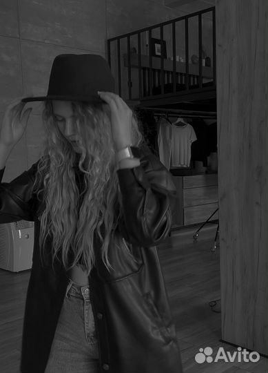 Кожаный пиджак stradivarius