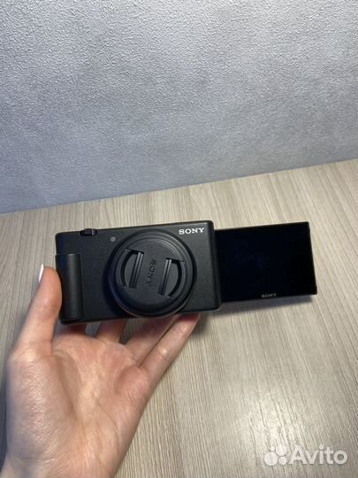 Компактный фотоаппарат sony zv-1f