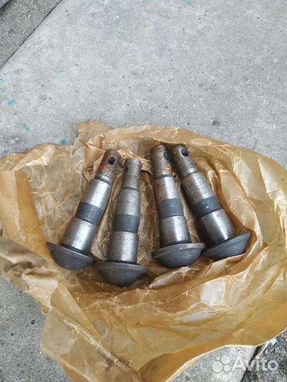 Шаровые пальцы Москвич СССР