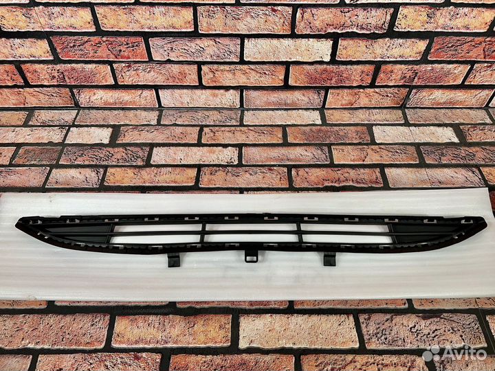Решётка нижняя новая Солярис 2 2017-2020 года