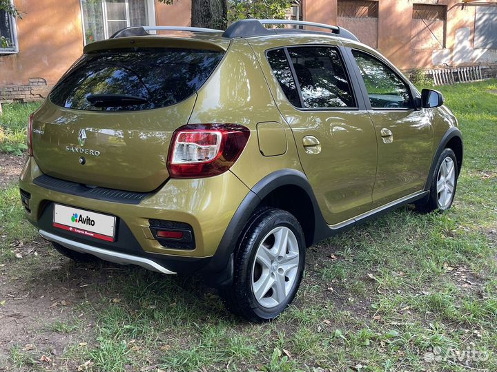 Renault Sandero Stepway 1.6 МТ, 2017, 65 000 км
