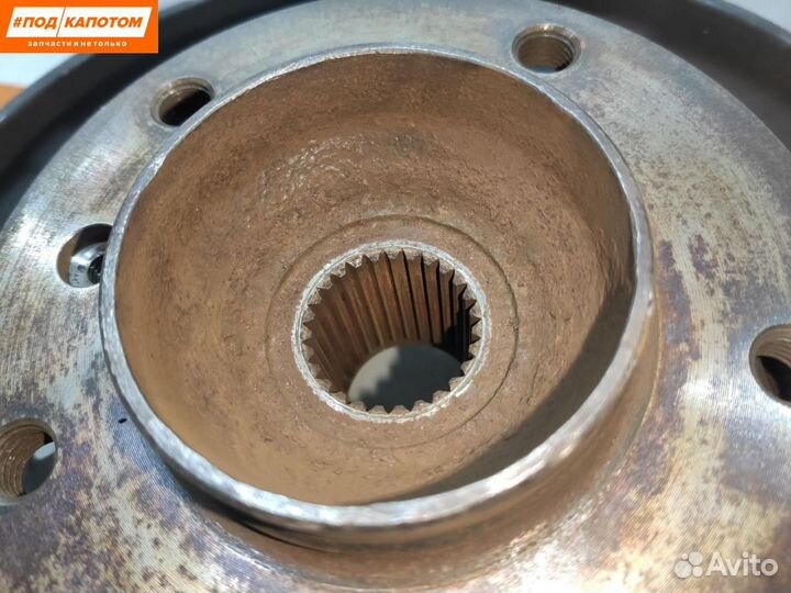 Кулак задний левый BMW 1 E87 2007