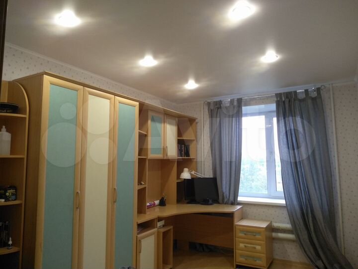 4-к. квартира, 80,5 м², 5/10 эт.