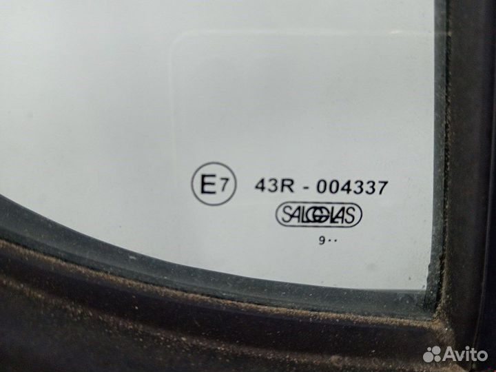 Дверь задняя правая Suzuki Splash