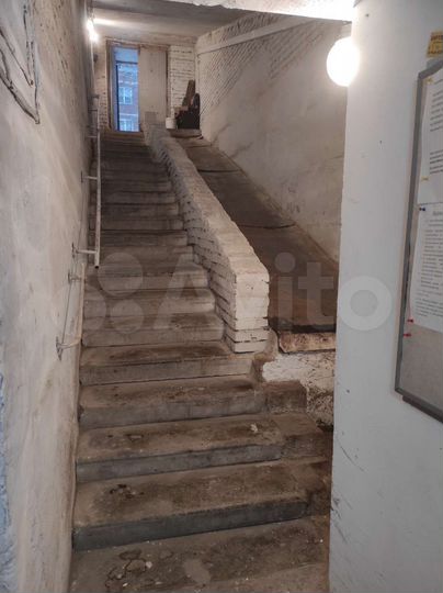 Машиноместо, 10 м²