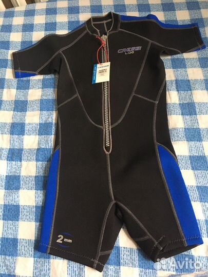 Гидрокостюм