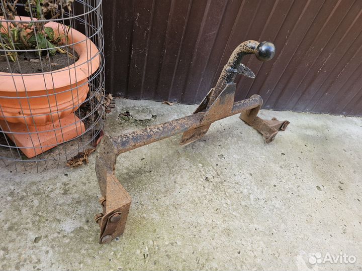 Фаркоп на ваз 2110 бу