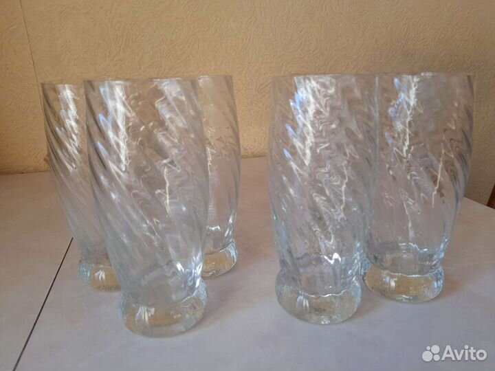 Набор стаканов