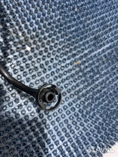 Трубка Volkswagen Passat