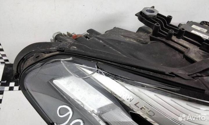 Фара правая BMW 5-Series/M5