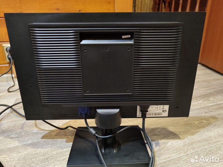 Монитор samsung