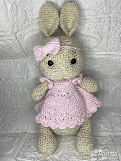 Вязанная зайка