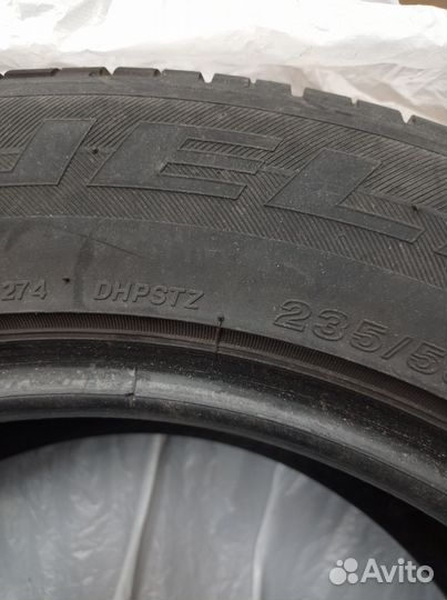 Bridgestone Dueler H/P Sport 235/55 R17 и 235/55 R17 V