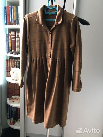 Коричневое палтье в клетку