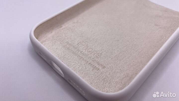 Чехол на iPhone 14 Pro Silicon Case White
