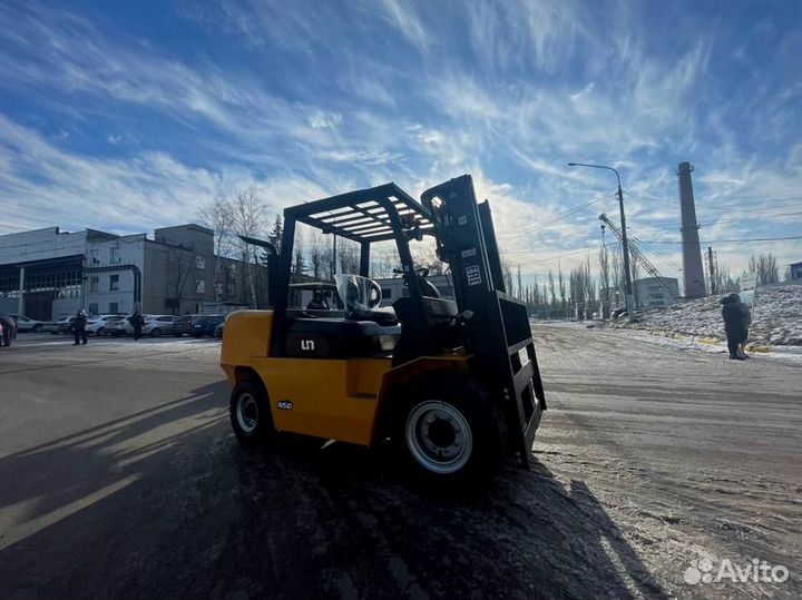 Вилочный погрузчик UN Forklifts FD50, 2023
