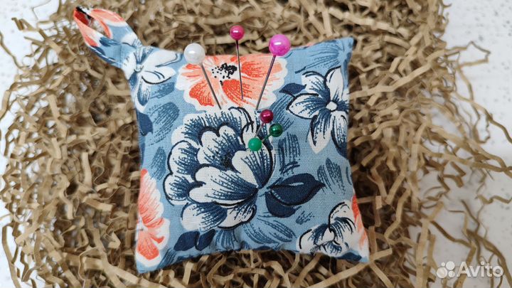 Игольница 8*8см