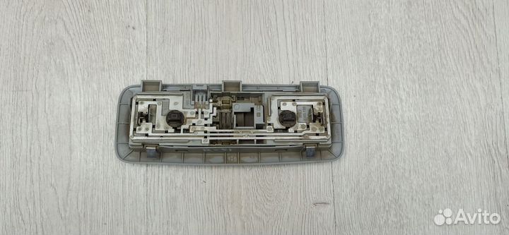 Плафон Подсветка фонарь салона Nissan pathfinder R