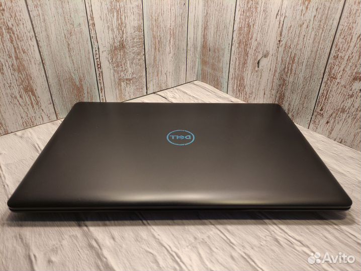 Монстр Dell GTX 1050Ti/17.3 Дюйма/i5-8300H/SSD/1TB