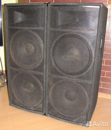 Колонки Eminence 2572Вт USA Pro 2шт Фазоинверторны