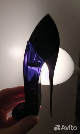 Carolina herreragood Girl