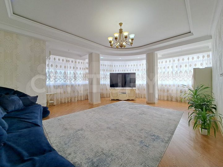 3-к. квартира, 92 м², 9/12 эт.