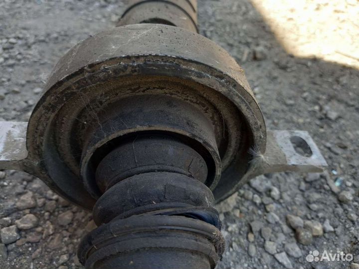 Карданный вал задний BMW X5 E70