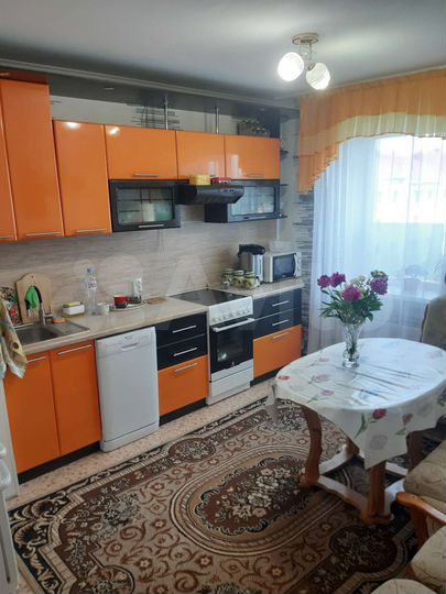 3-к. квартира, 65 м², 4/4 эт.