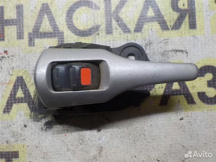 Ручка двери внутренняя правая Toyota Corolla (E15