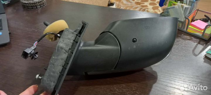 Зеркало правое механическое LADA xray