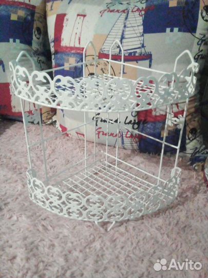 Угловая полка