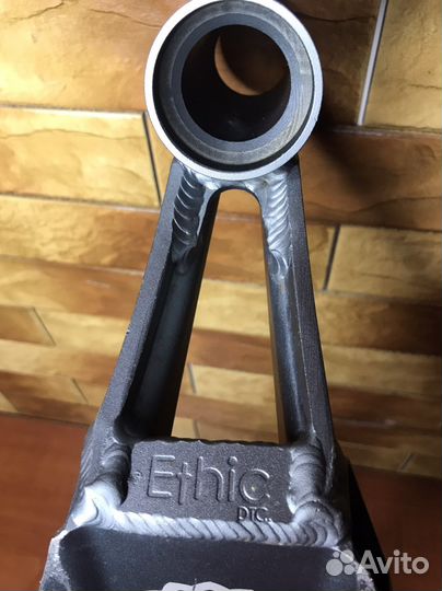 Дека ethic erawan