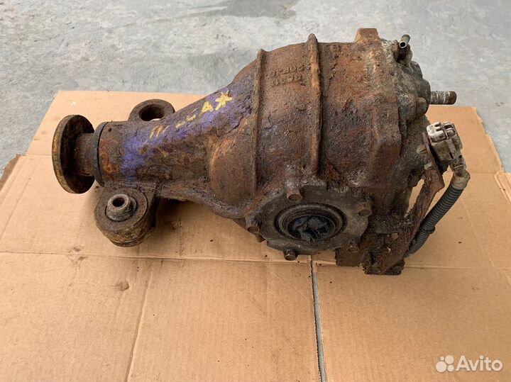 Редуктор задний Nissan Presage U30