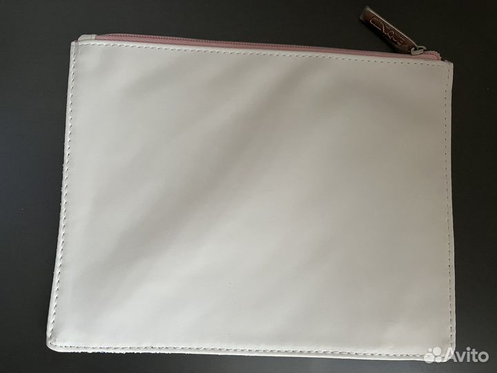 Косметичка Clinique