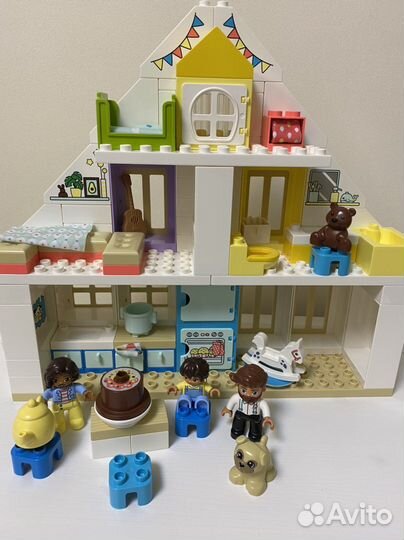 Конструктор lego duplo Town Дом модульный 10929