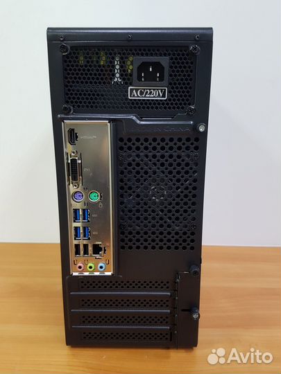 Компьютер AMD Ryzen 7 5700G 3.8 GHz/8core/16Gb RAM