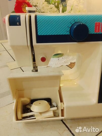 Швейная машина Jaguar