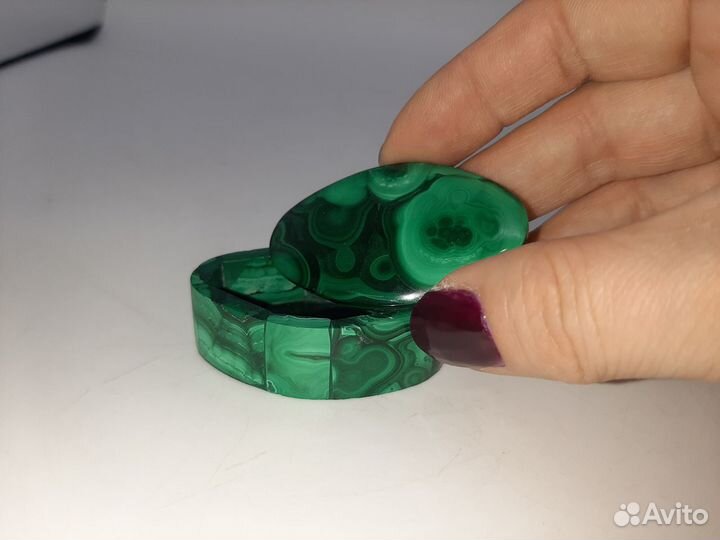 Шкатулка из малахита