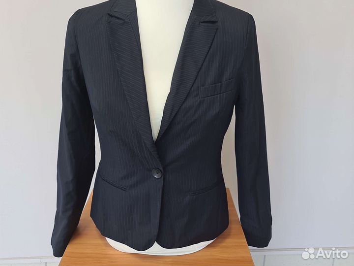 Пиджак женский новый 46 48