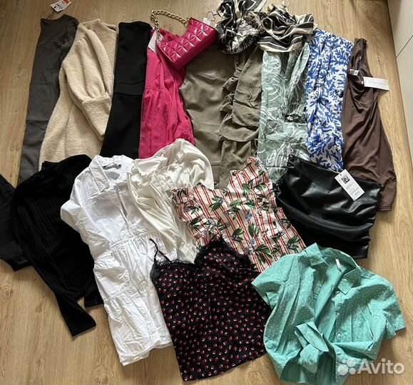 Большой пакет вещей на девушку