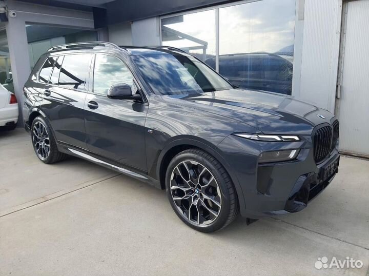 BMW X7 3.0 AT, 2024, 50 км