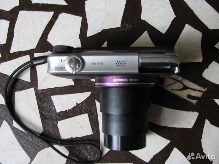 Компактный ультразум Canon SX220